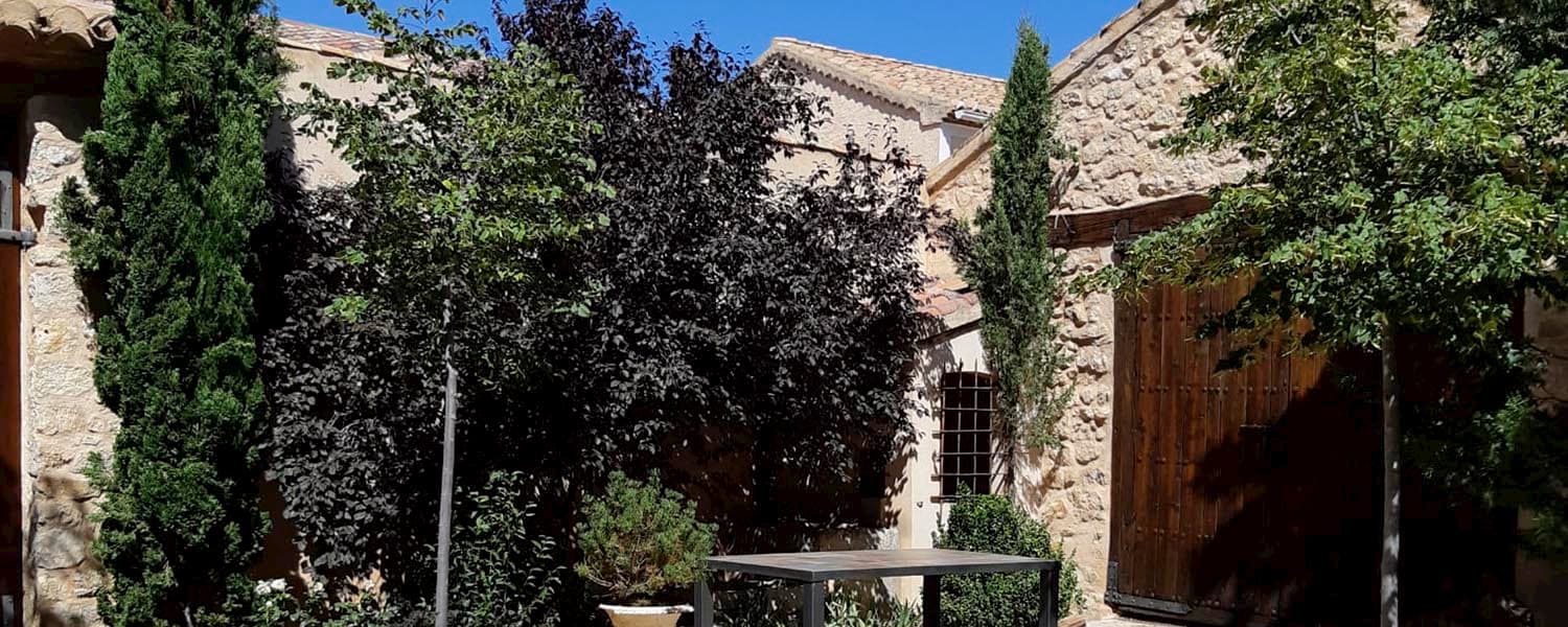Casa_Larona_Slide03